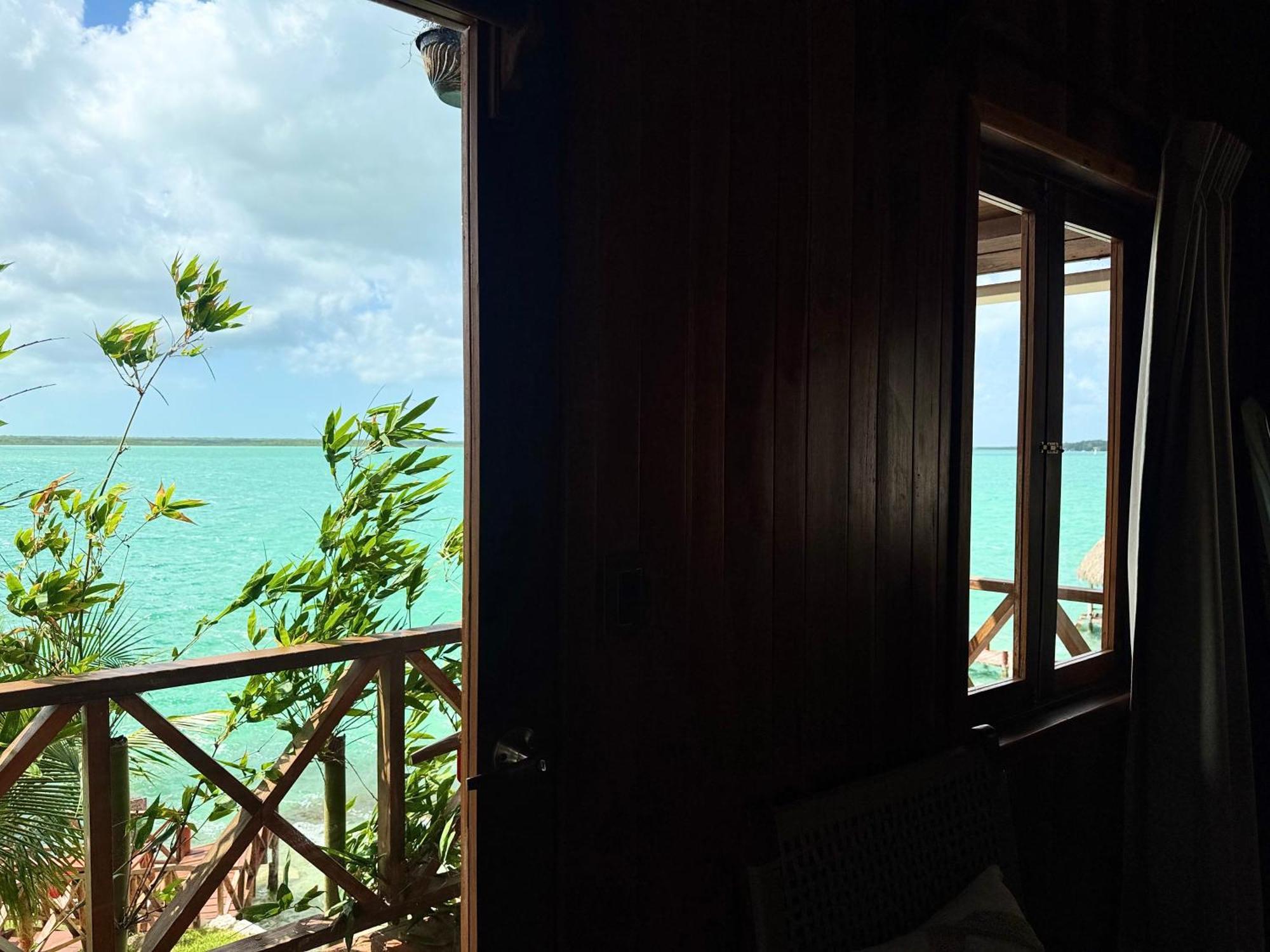 Maria Isabel, Hotel Bacalar
